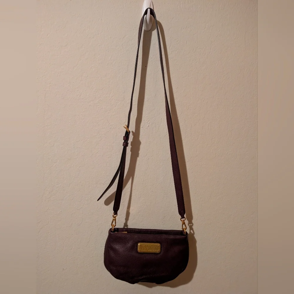 Marc By Marc Jacobs Elegant Burgundy Leather Mini Crossbody Bag Excellent! - Picture 3 of 8